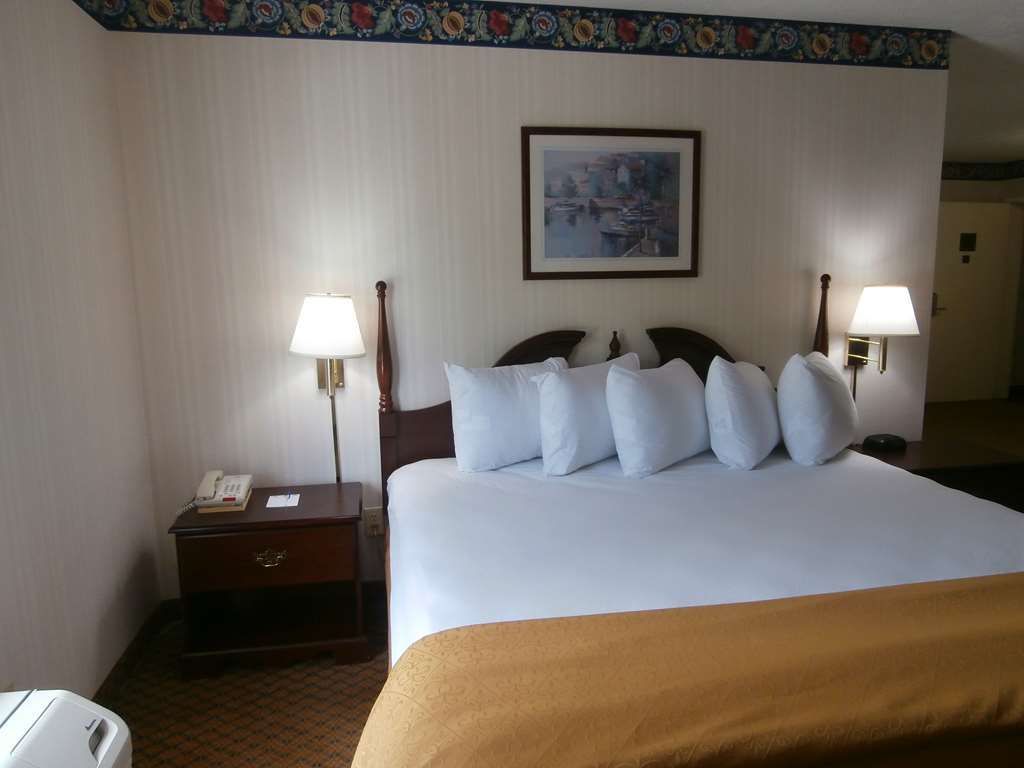 Americas Best Value Inn - Clayton Quarto foto