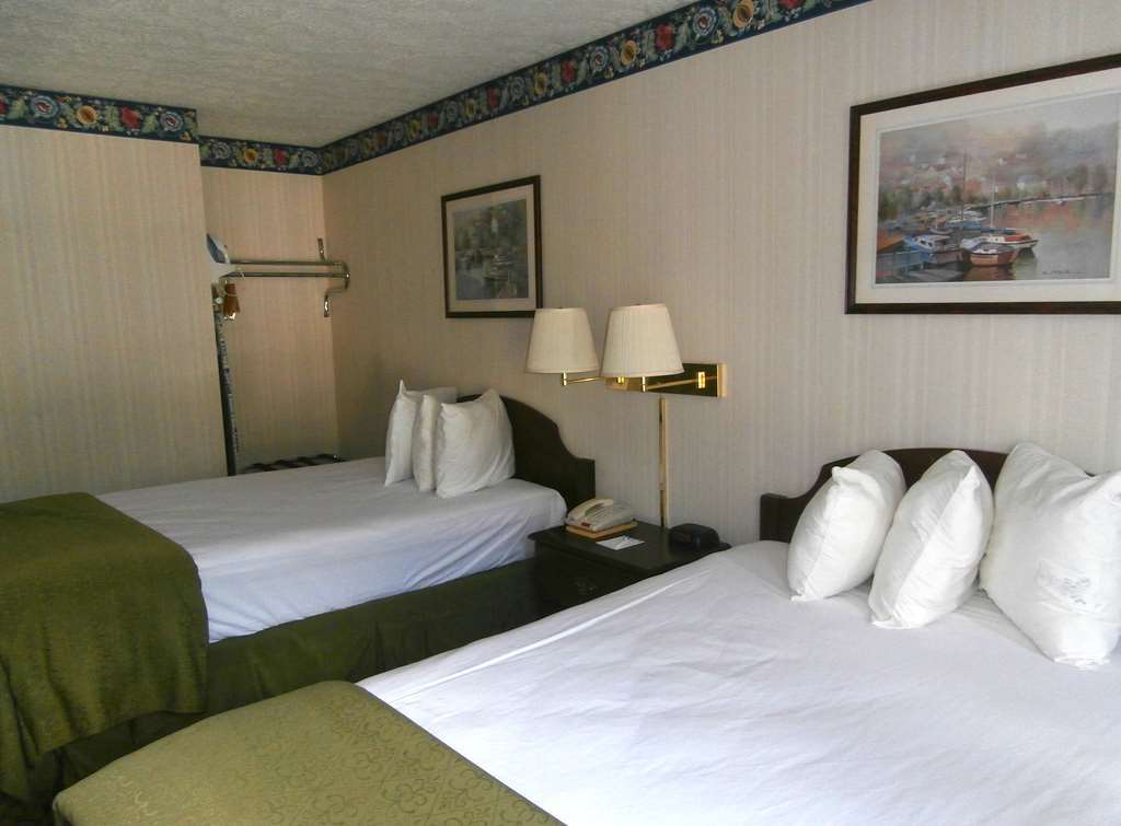 Americas Best Value Inn - Clayton Quarto foto